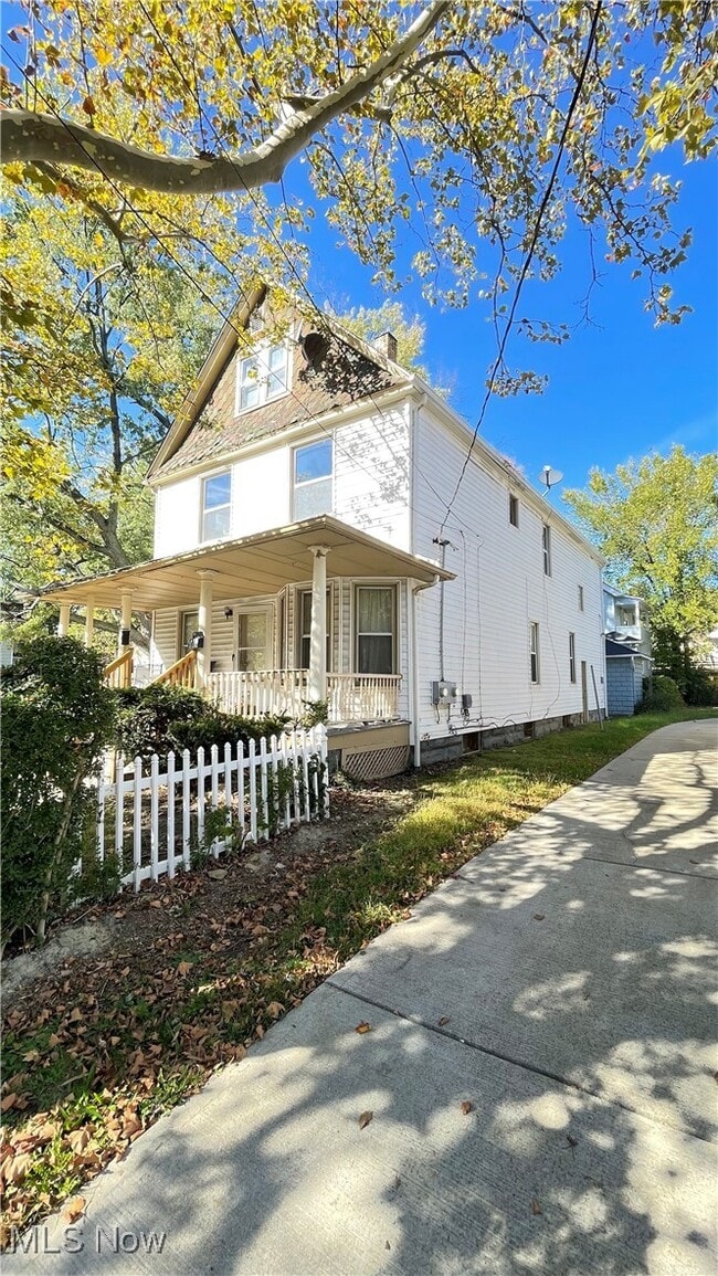 property at 4322 Bush Ave