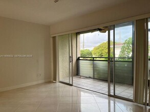 5304 NE 6th Ave in Fort Lauderdale, FL - Building Photo - Building Photo