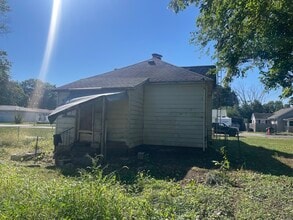 219 Pine St in Georgetown, IL - Building Photo - Building Photo