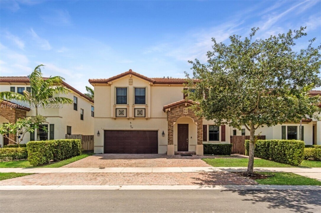 724 SE 37th Ave in Homestead, FL - Building Photo