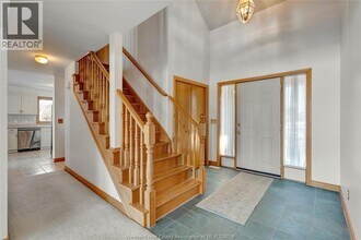 12906 Riverside Dr E in Tecumseh, ON - Building Photo - Building Photo