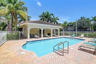 525 Bayfront Dr in Boynton Beach, FL - Building Photo - Building Photo