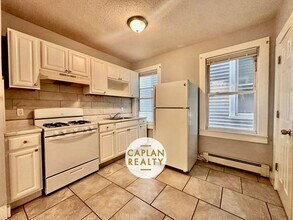 535 East St, Unit 1 in New Haven, CT - Building Photo - Building Photo