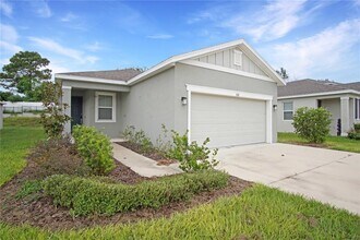 832 Blue Creek Dr in Haines City, FL - Building Photo - Building Photo