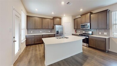 612 Liliana Ln in Anna, TX - Building Photo - Building Photo