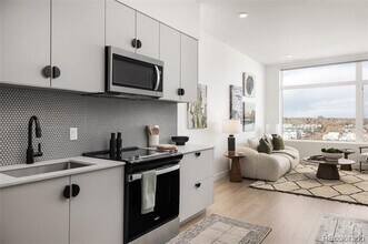 1521 Hooker St in Denver, CO - Building Photo - Building Photo