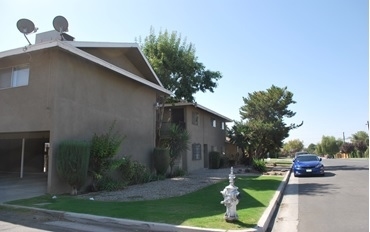 600 Jefferson St in Bakersfield, CA - Foto de edificio