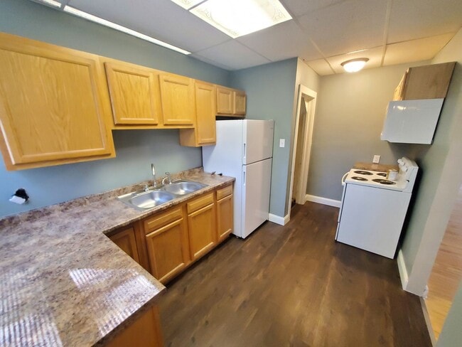 property at 8814-8816 Hilton St