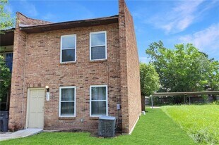 2663 Toulon Dr in Baton Rouge, LA - Building Photo