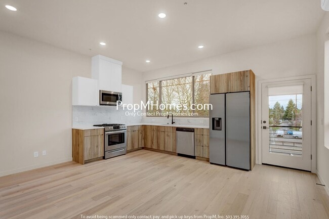 property at 6610 N Greenwich Ave