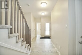 211 Pastel Way in Ottawa, ON - Building Photo - Building Photo