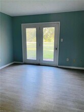 7040 Bray Rd in Gloucester Point, VA - Building Photo - Building Photo
