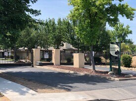 2357 Fir Ave in Merced, CA - Building Photo