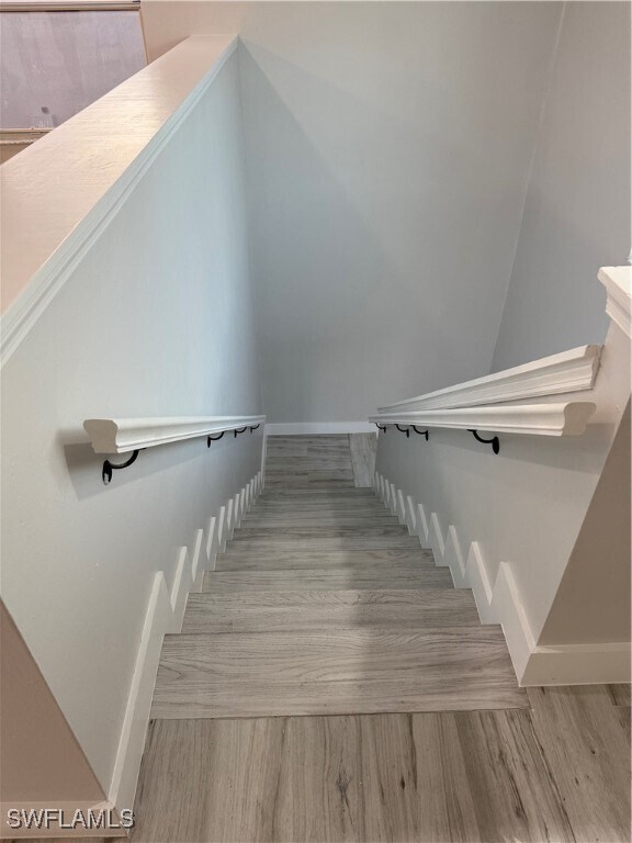 property at 834 Gulf Pavillion Dr