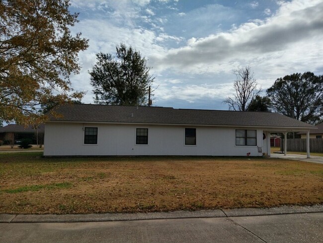 6001 Quail Ridge in Alexandria, LA - Building Photo - Building Photo