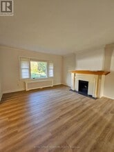 964 King Rd in Burlington, ON - Building Photo - Building Photo