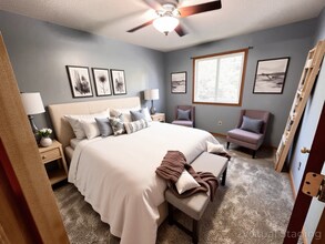 7072 48th St N in St. Paul, MN - Building Photo - Building Photo