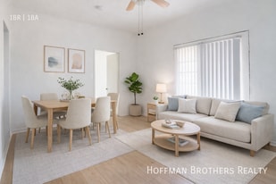 4567 Pickford St in Los Angeles, CA - Building Photo