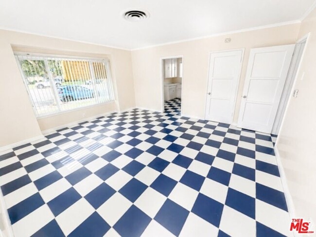 property at 13450 Burbank Blvd