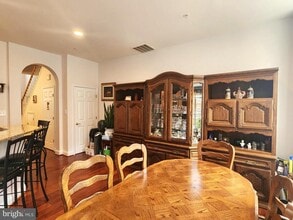 13006 Town Commons Dr in Germantown, MD - Building Photo - Building Photo