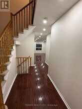 100 Brickyard Way in Brampton, ON - Building Photo - Building Photo