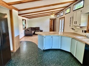 71 Coldwater Brook Rd in Oxford, ME - Building Photo - Building Photo