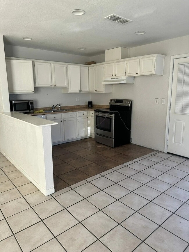 property at 6813 N 81st Dr