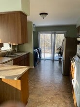 513 Waverly Ave, Unit 4 in Clarks Summit, PA - Building Photo - Building Photo