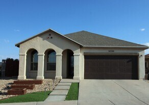 14386 High Rock Dr in El Paso, TX - Building Photo
