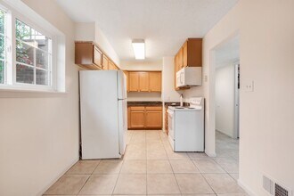 7656 N Arbory Way in Laurel, MD - Building Photo - Building Photo