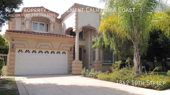 property at 1842 10th St