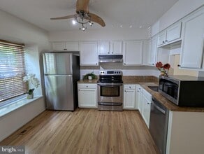 11425 Encore Dr in Silver Spring, MD - Building Photo - Building Photo