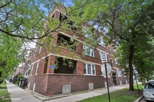 1735-37 W. Waveland Ave. Apartments