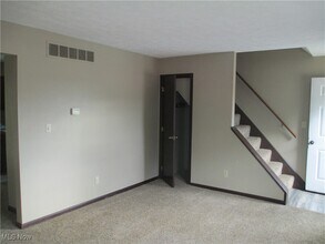 1340 McFarland Rd in Cambridge, OH - Building Photo - Building Photo