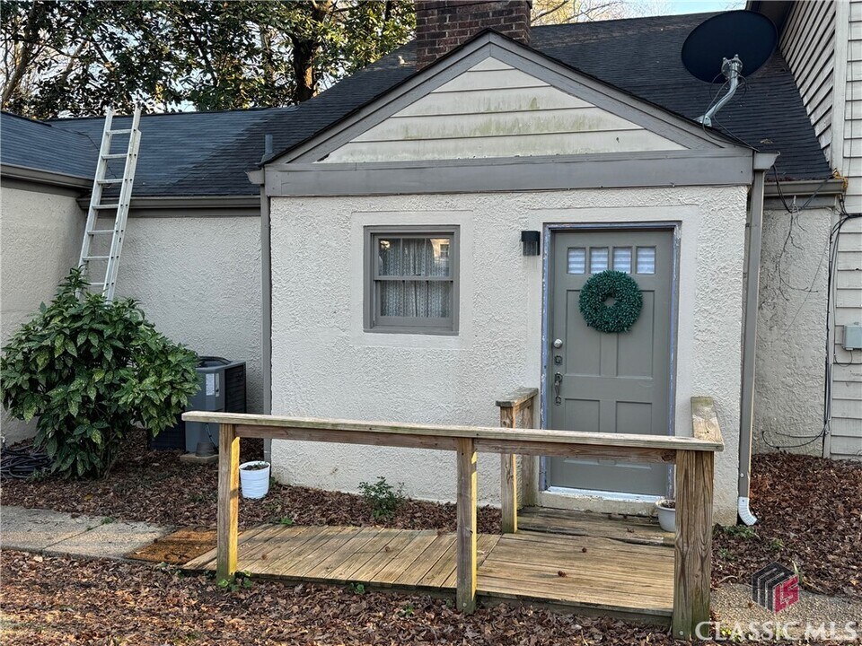 185 Springtree Rd in Athens, GA - Building Photo