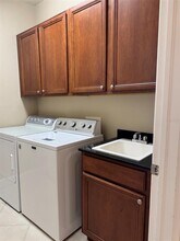 5250 Echo Ln in Sarasota, FL - Building Photo - Building Photo