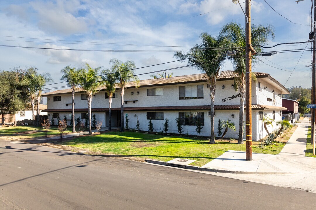 El Caballero in Los Angeles, CA - Building Photo