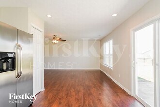 1164 Harvest Ridge Cir in Franklin, IN - Building Photo - Building Photo