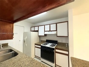 15295 SW 106th Ln in Miami, FL - Building Photo - Building Photo