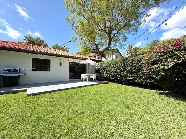 815 Valencia Ave in Coral Gables, FL - Building Photo - Building Photo