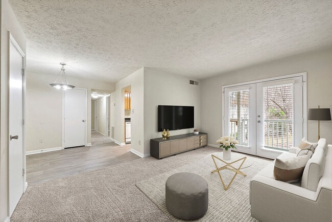 Bradford Gwinnett Apartments in Norcross, GA - Building Photo - Interior Photo