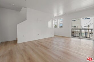 1261 Browning Blvd in Los Angeles, CA - Building Photo - Building Photo