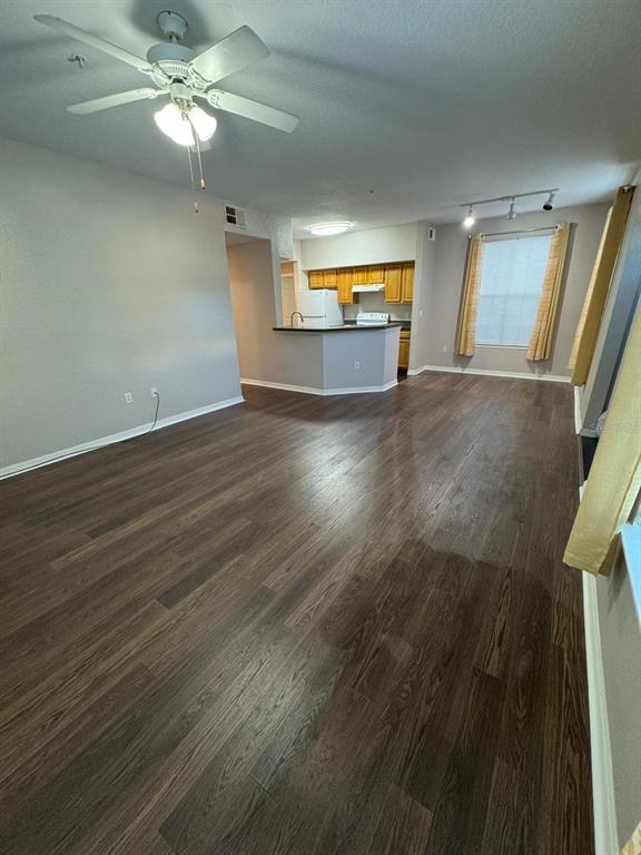 5957 Westgate Dr-Unit -1911 in Orlando, FL - Building Photo - Building Photo