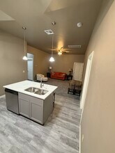 314 W Illinois Ave in Chickasha, OK - Building Photo - Building Photo