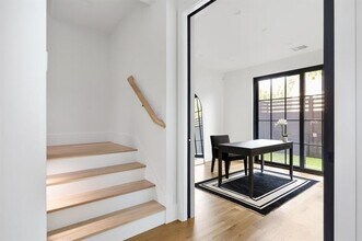 3939 Hawthorne Ave in Dallas, TX - Building Photo - Building Photo