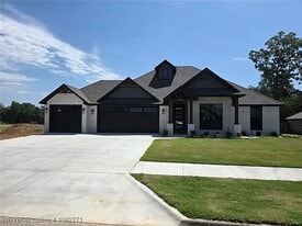 1038 Mourning Dove Wy in Barling, AR - Building Photo
