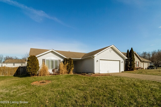 9612 Arrowridge Dr in Louisville, KY - Building Photo - Building Photo