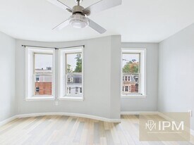 1228 Market St in Harrisburg, PA - Building Photo