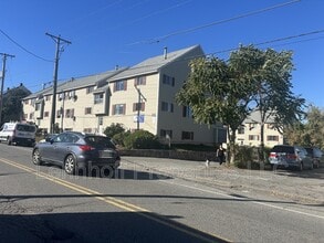 871-871 Middlesex St in Lowell, MA - Foto de edificio - Building Photo