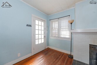 1904 Pearl Ave in Wichita Falls, TX - Foto de edificio - Building Photo